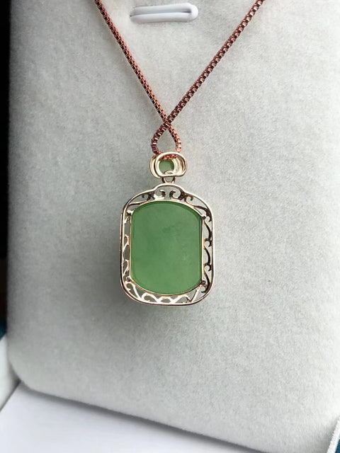 Pengaturan Emas 18k Natural Hetian Jade Apple Green Ukuran 14.6 * 11 * 4mm Gaya Sederhana dan elegan Termasuk ongkos kirim dan pajak.