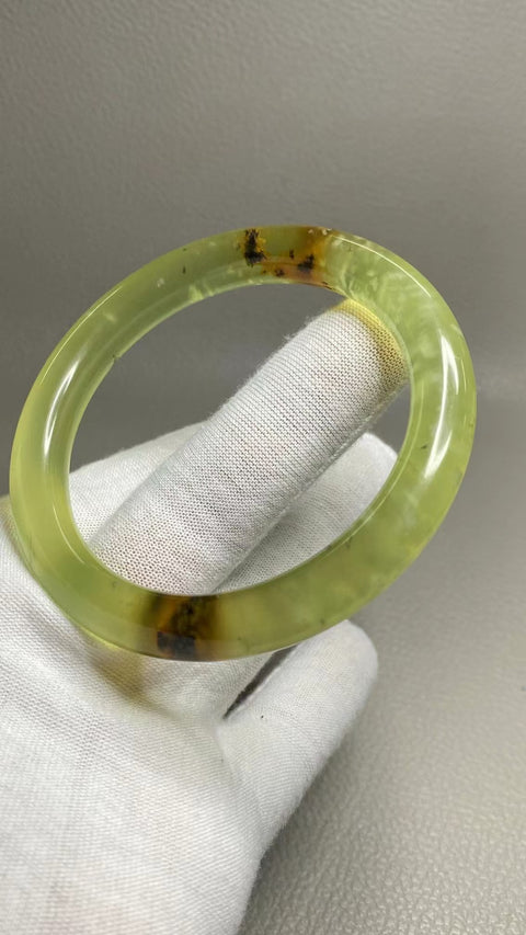 Gelang Giok Bunga Giok Cui Giok Alami Ukuran 59-61mm Ukuran 60.3mm Lebar Sisi 11mm Giok terjadi secara alami Pola acak termasuk pajak pengiriman