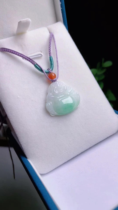 Liontin Jadeite Foley Bahan Lubang Tua Bahan Cantik Warna Hijau Cerah Ukuran 2.2 * 2.1mm Batu giok bersih dan halus Sudah termasuk pajak pengiriman