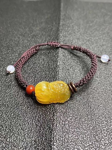 Gelang Katak Emas Giok Alami Ukuran 22 * 13mm Baik pria maupun wanita dapat memakai batu giok yang bersih dan halus Harga detik Termasuk pajak pengiriman.