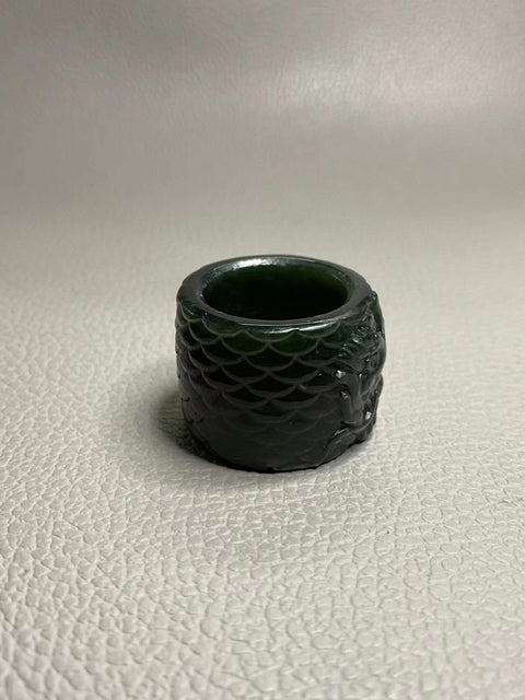 Pemicu Tinta Giok Giok Hetian Tinta Giok Ukuran 22.2 * 24.7mm Termasuk pajak pengiriman.