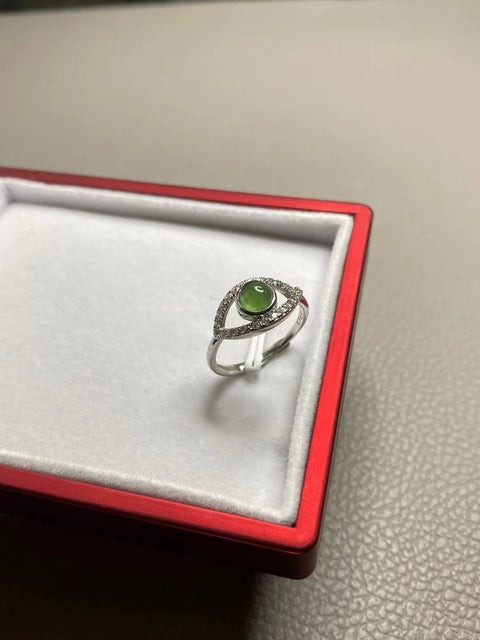 Cincin giok halus 925 perak dengan bezel yang dapat disesuaikan ukurannya 5 mm, dengan gaya yang indah dan sudah termasuk pajak pengiriman.