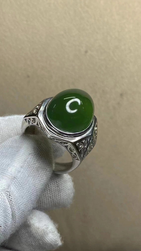 Cincin pria berbahan giok alami 180 set dengan warna perak 925 Ukuran 15 * 20mm Giok bersih, halus dan hangat Sudah termasuk ongkos kirim dan pajak.