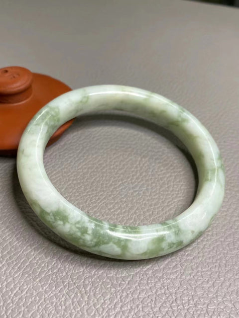 Gelang Cui Giok Minyak Tua Cui Giok Alami Ukuran 61-63mm, Dapat dipakai pada lingkaran, Ukuran 62.8mm, Lebar Sisi 12mm Giok semuanya terjadi secara alami Pola acak Termasuk Pajak Pengiriman