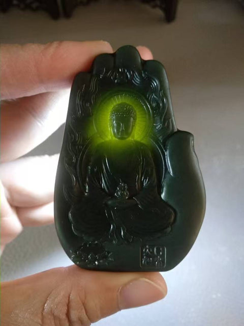 Hetian Jade Tower Green Fine Material Pendant Jade halus dan hangat; Strukturnya ketat Ukuran sekitar 65 × 43,8 × 11 ㎜ & nbsp; Sudah termasuk pajak pengiriman