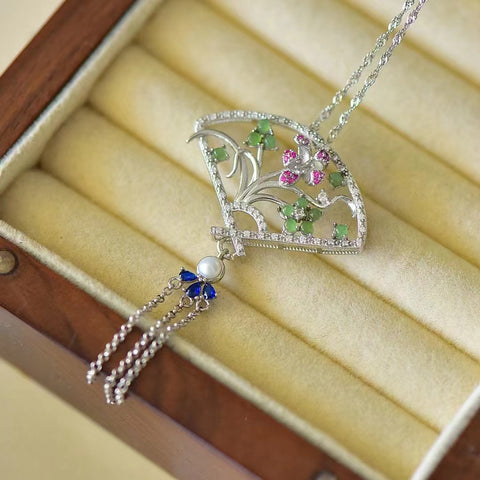 10831 Kalung Kipas Jasper Alami yang terbuat dari perak 925 Ukuran 2 * 2mm Giok bersih, halus dan hangat, gaya yang indah sudah termasuk pajak pengiriman.