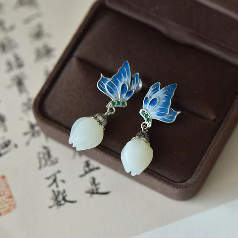 2804 Anting Enamel Kupu-kupu Giok Hetian Giok Alami yang terbuat dari perak 925 Ukuran 12 * 12mm Giok yang halus dan hangat Sudah termasuk ongkos kirim dan pajak