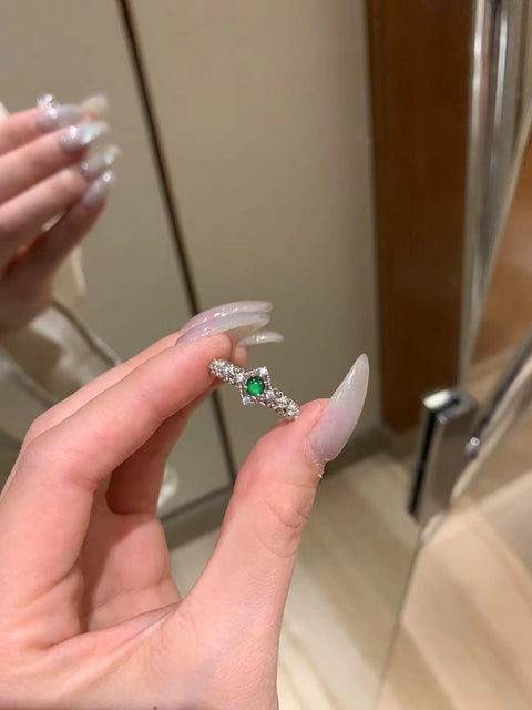 Cincin Renda Air Biru Guatemala Jadeite Alami dari 925 Perak Desain Kecil Segar Giok bersih, halus dan hangat Termasuk Pajak Pengiriman