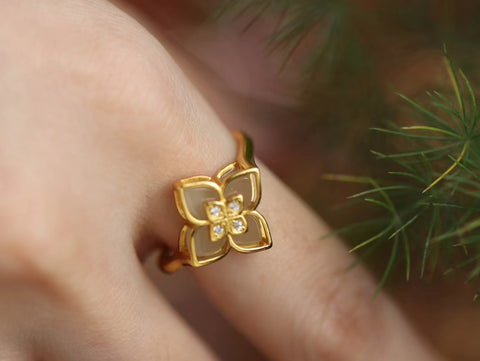 (cincin lapis lazuli)