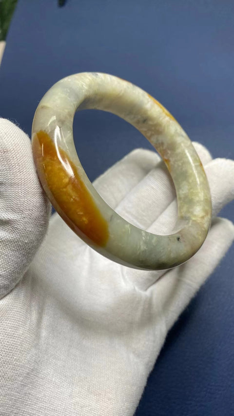 Gelang Giok Batu Giok Bunga Cui Giok Alami Ukuran 59-61mm Ukuran 60.2mm Lebar Samping 14.3mm Batu giok semuanya terjadi secara alami Pola acak termasuk pajak pengiriman