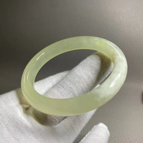 Gelang Mulut Kecil Gelang Giok Cui Alami Ukuran 55-57mm Ukuran 56.3mm & nbsp; Lebar Sisi 11mm Giok masih alami Pola acak termasuk pajak pengiriman