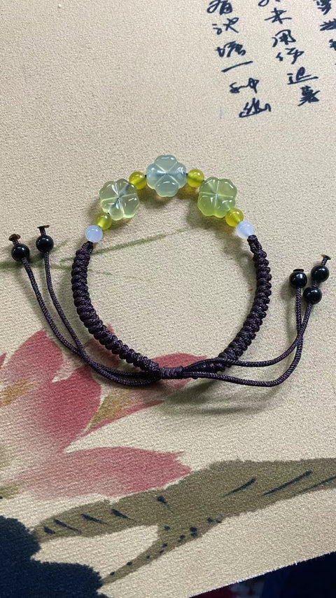 Gelang Semanggi Hijau Penuh Giok Cui Jade Alami Ukuran 15 * 15mm Giok bersih, halus dan hangat Pengiriman yang dapat disesuaikan dan sudah termasuk pajak.