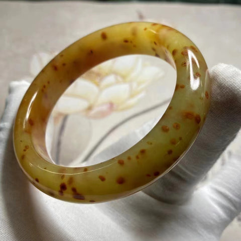 Gelang Giok Bunga Giok Cui Giok Alami Ukuran 59-61mm Ukuran 60.4mm Lebar Samping 15.3mm Giok terbentuk secara alami Pola acak Pengiriman dan pajak sudah termasuk.