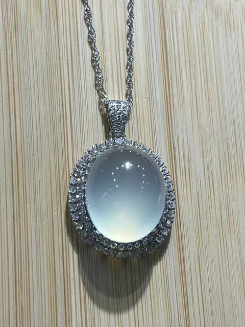 Kalung Giok Alami dari perak 925, ukuran 18,5 * 15,5 mm, gaya yang indah, giok yang bersih dan halus.