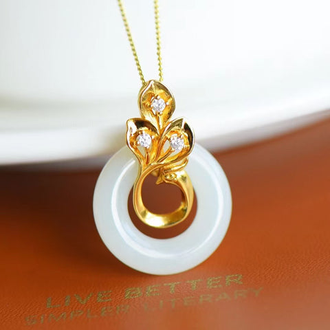 Set Giok Hetian Alami 5269-2 Kalung 20 * 20mm 1057 Cincin 10 * 10mm 2258-2 Anting-anting 8 * 8mm Sudah termasuk pajak pengiriman