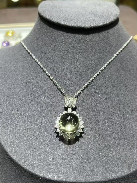 Kalung citrine alami dengan warna perak 925. Warna yang indah Ukuran 12mm Sudah termasuk pajak pengiriman.