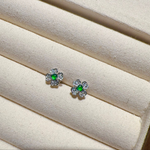 Anting Semanggi Jadeite Alami yang terbuat dari perak 925, ukuran 2,5 mm atau lebih, gaya yang indah, sudah termasuk pajak pengiriman.