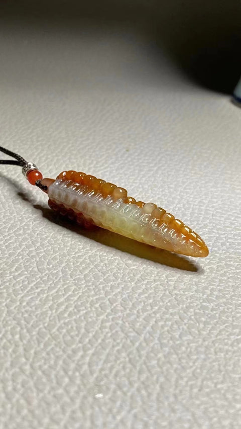 Liontin Jagung Bunga Giok Cui Jade Alami Ukuran 51 * 39mm Buatan Tangan Termasuk Pajak Pengiriman