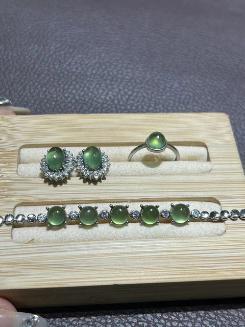 Set Giok Alami & 925 Anting Perak + Cincin + Gelang Giok bersih, halus dan hangat, gaya yang indah, sudah termasuk pajak pengiriman.