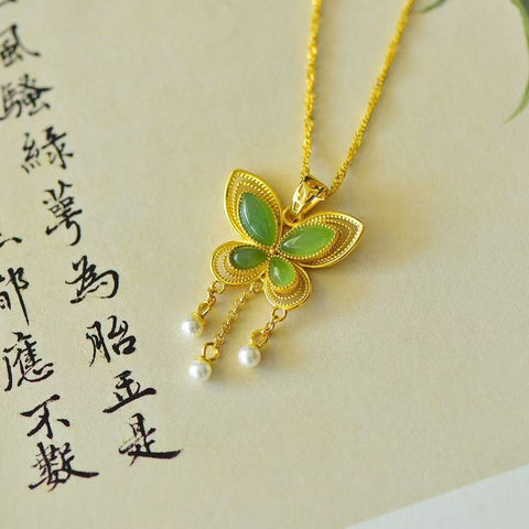 10867-2 Kalung Kupu-kupu Mata Kuda Jasper Alami yang terbuat dari perak 925 Ukuran 4 * 8mm Giok adalah gaya yang halus dan hangat dan indah.