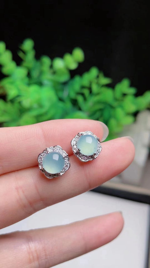 Anting Jadeite Alami Bahan Pit Tua Bahan Es Es Transparan Bahan Hangat Halus Bahan Hangat Bersih dan Menyegarkan Ukuran 0.6mm & nbsp; Termasuk Pajak Pengiriman