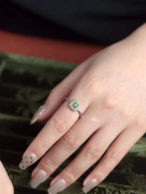 Set Cincin Gula Batu Jasper Alami dari Giok Perak 925 yang bersih, halus dan hangat, gayanya sederhana dan elegan, sudah termasuk pajak pengiriman.