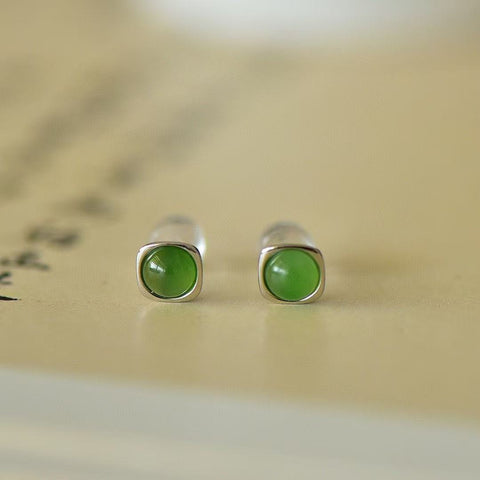 12410 Anting Pejantan Jasper Alami 925 Pengaturan Perak Ukuran 5 * 5mm Giok baik-baik saja dan hangat, gaya yang indah, sudah termasuk pajak pengiriman.