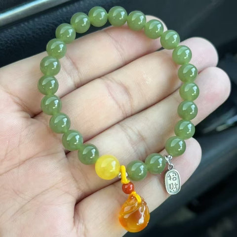 Gelang Giok Hetian Alami Ukuran 8mm Tekstur halus dan gaya hangat Sudah termasuk pajak pengiriman.