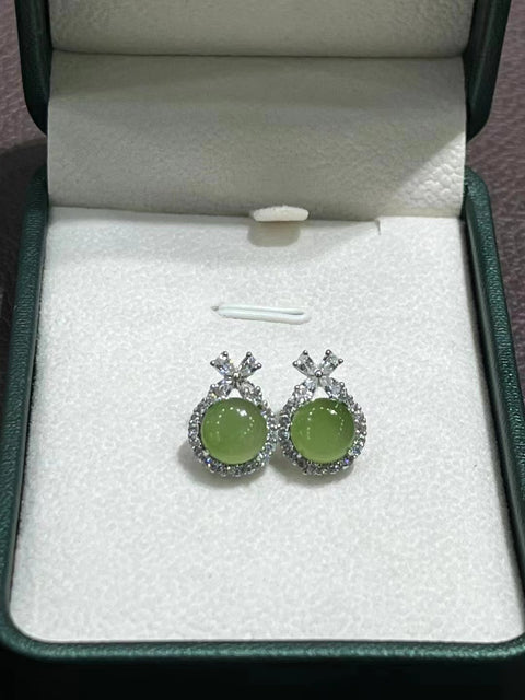 Model jasper alami model kesejahteraan dalam pelarian Anting-anting Putri Disney ukuran 8mm 925 pengaturan perak Giok bersih dan halus hangat Termasuk pajak pengiriman