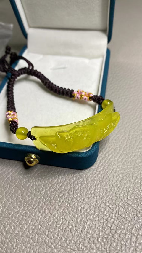 Gelang Bunga Teratai Giok Alami Ukuran 46 * 14mm Giok halus dan hangat, gaya yang indah, sudah termasuk pajak pengiriman.