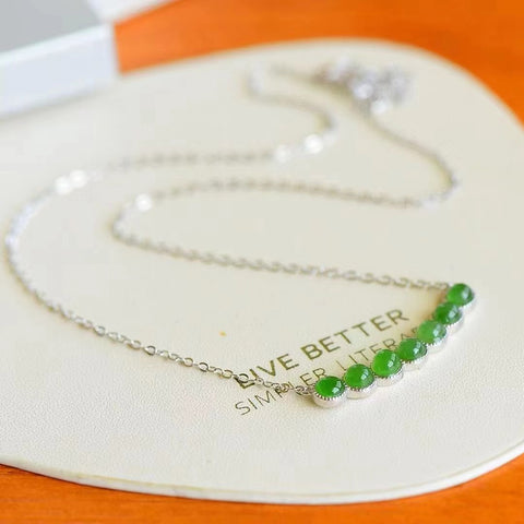 Kalung Rantai Jasper Smile One Piece One Piece 925 Silver Setting Ukuran 4mm Giok bersih dan halus serta hangat Sudah termasuk ongkos kirim dan pajak.