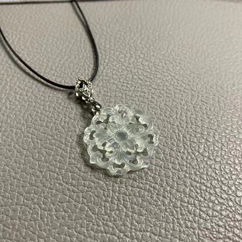 Liontin Bunga Es Giok Alami yang terbuat dari perak 925 Ukuran 27mm Sudah termasuk pajak pengiriman