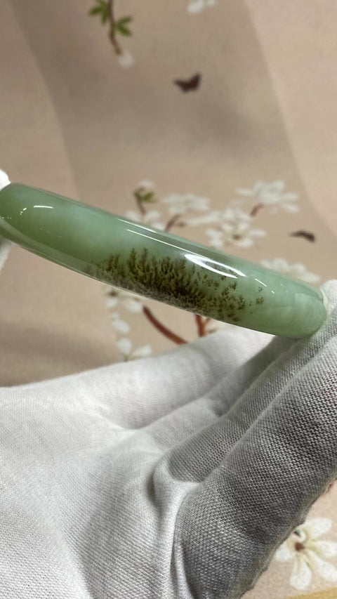 Gelang Selada Air Giok Cui Fine Cui Ukuran 63-65mm Ukuran 64.5mm Lebar 12.2mm Giok terjadi secara alami Pola acak Termasuk ongkos kirim dan pajak