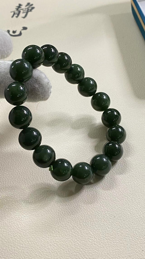 Gelang Giok Halus, Jasper, warna hijau, rasio harga/kuantitas rendah, jumlah terbatas, ukuran: 12mm Sudah termasuk ongkos kirim dan pajak.