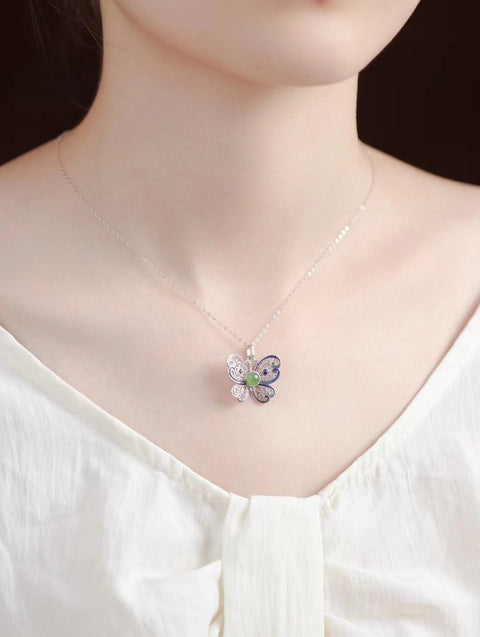 Kalung Kupu-kupu Jasper Alami dari Giok 925 Perak Ukuran 5mm bagus dan hangat, gaya yang indah, sudah termasuk ongkos kirim dan pajak.