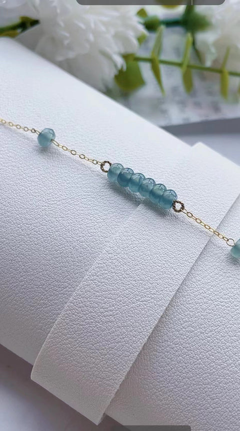 Gelang Batu Giok Alami Bahan Pit Tua Bahan Dasar Halus dan Hangat Bawah Bahan Air Biru yang Indah Sudah Termasuk Pajak Pengiriman