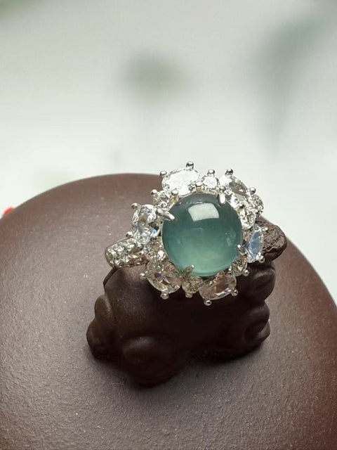 Batu Giok Guatemala Jadeite Biru Air Biru Ukuran 8mm Batu giok halus dan hangat dengan struktur yang kokoh sudah termasuk pajak pengiriman.