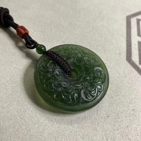 Liontin Giok Alami Dua Sisi Ukuran 43.9 * 9.5mm Giok bersih, halus dan hangat Termasuk pajak pengiriman.