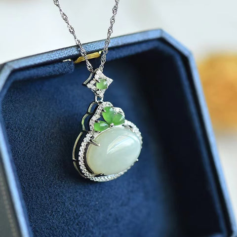5759 Set Kalung Giok Hetian Alami dari Giok Perak 925 adalah gaya yang bagus dan hangat, indah, sudah termasuk pajak pengiriman.