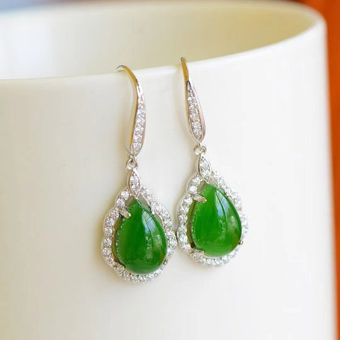 Anting Jasper Alami dari 925 Perak Ukuran 8 * 12mm Giok halus dan hangat, lembab dan penuh air, penuh gaya dan modis, sudah termasuk pajak pengiriman.