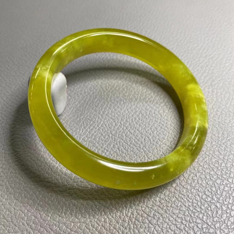 Gelang Bunga Emas Giok Cui Giok Alami Ukuran 64-66mm Ukuran 65.3mm Lebar Sisi 13.3mm Giok semuanya terjadi secara alami Pola pengiriman acak Termasuk Pajak Pengiriman