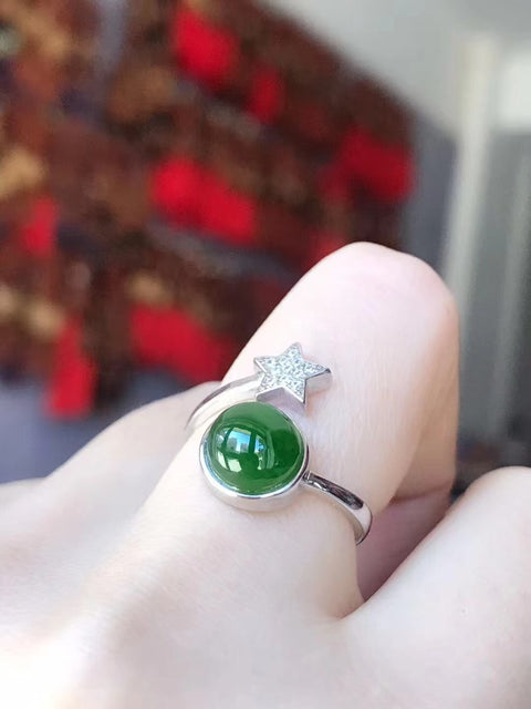 Cincin Bintang Jasper Alami yang terbuat dari perak 925 Ukuran 8mm Giok bersih, halus dan hangat; Gayanya sederhana dan bergaya; Bahannya memiliki warna yang sangat bagus; Sudah termasuk ongkos kirim dan pajak.