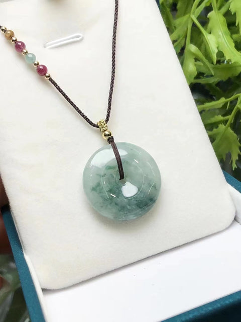 Jadeite alami, kancing perdamaian bunga mengambang Jade bersih dan halus serta hangat Ukuran 23 * 6mm sudah termasuk pajak pengiriman