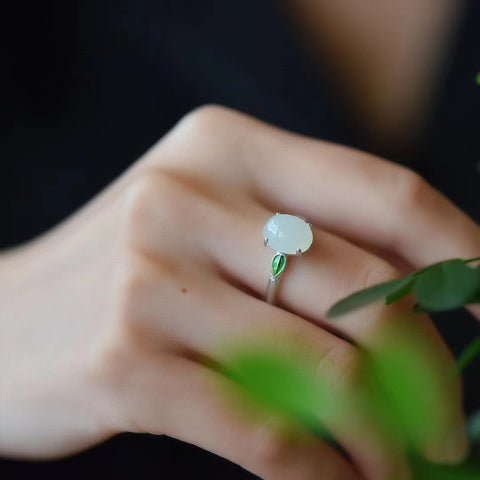 9039-Cincin Giok Hetian Alami dari Perak 925. Gaya yang indah. Jumlah Sudah termasuk pajak pengiriman.