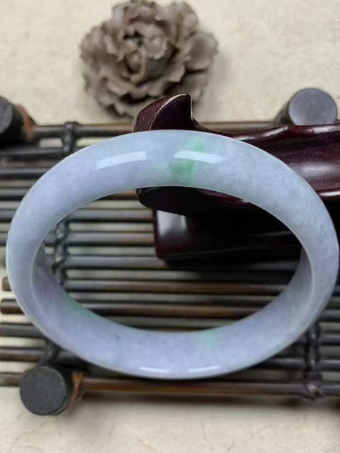 Gelang barang dari batu giok alami Ukuran 64.6 * 14.2 * 7.9mm Batu giok terbentuk secara alami Pola acak Termasuk pajak pengiriman