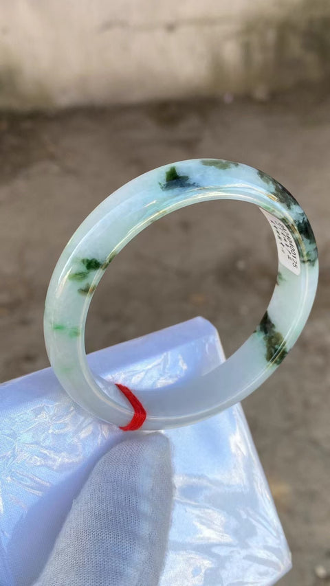 Gelang Jadeite Alami Bawah Hangat Hangat Ukuran 58-60mm Ukuran 59.3mm Lebar Sisi 12.3mm Batu giok adalah Pola yang terjadi secara alami & termasuk Pajak Pengiriman!