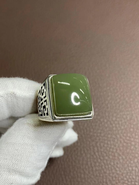 Cincin Giok Hetian Alami Giok bersih, halus dan hangat, terbuat dari perak 925 dengan bezel yang dapat disesuaikan Ukuran 17 * 15mm Giok bersih, halus dan hangat, sudah termasuk pajak pengiriman.