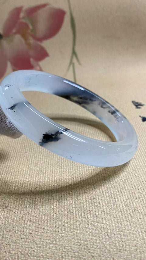 Gelang Gradien Tinta Es Giok Cui Giok Alami Ukuran 59-61mm Ukuran 60.8mm Lebar Sisi 11.9mm Giok semuanya terjadi secara alami Pola acak & sudah termasuk pajak pengiriman