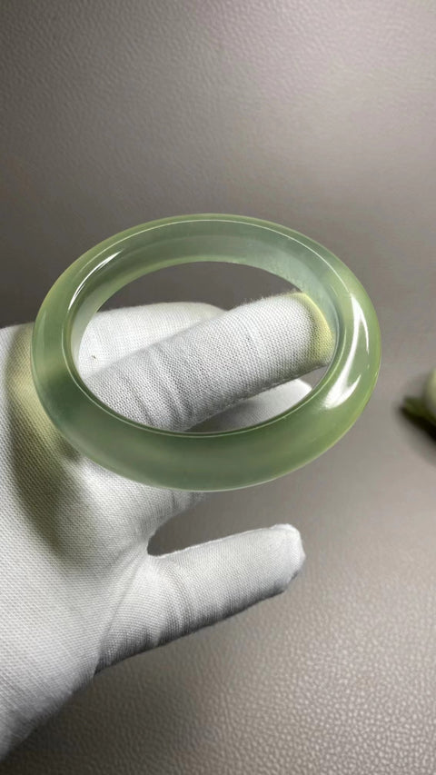 Gelang Giok Cui Alami Ukuran 57-59mm Ukuran 58.5mm Lebar Sisi 12.2mm Giok terjadi secara alami Pola acak Termasuk pajak pengiriman.