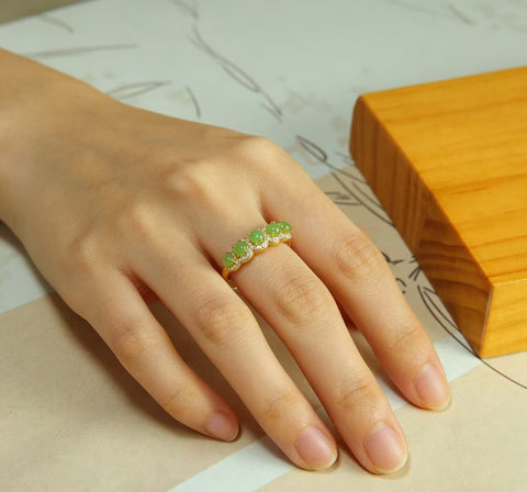 Cincin Bulat Berbentuk Drum dengan Batu Giok Hetian Bertatahkan Perak S925 - 11578-2# Spesifikasi Batu: 3*3. Gratis ongkos kirim dan pajak.